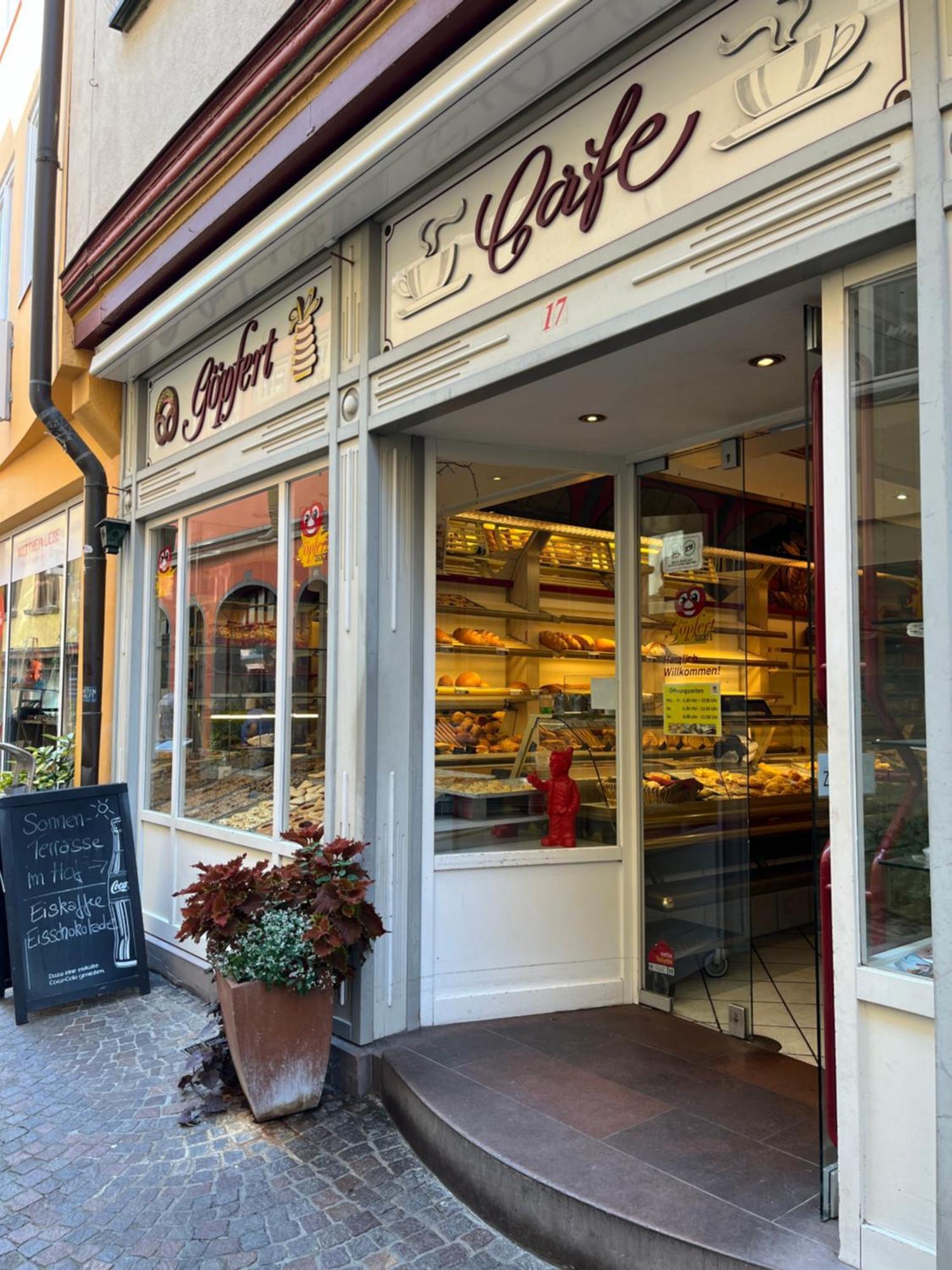 La Flamme Wertheim Garni Acomodação com café da manhã Exterior foto